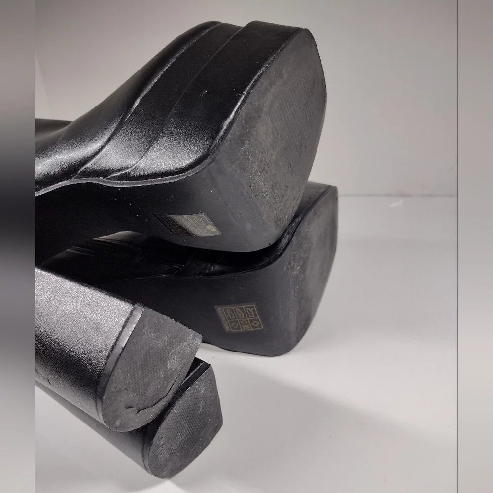 Boohoo Black Chunky High Platform Boots - Picture 7 of 15